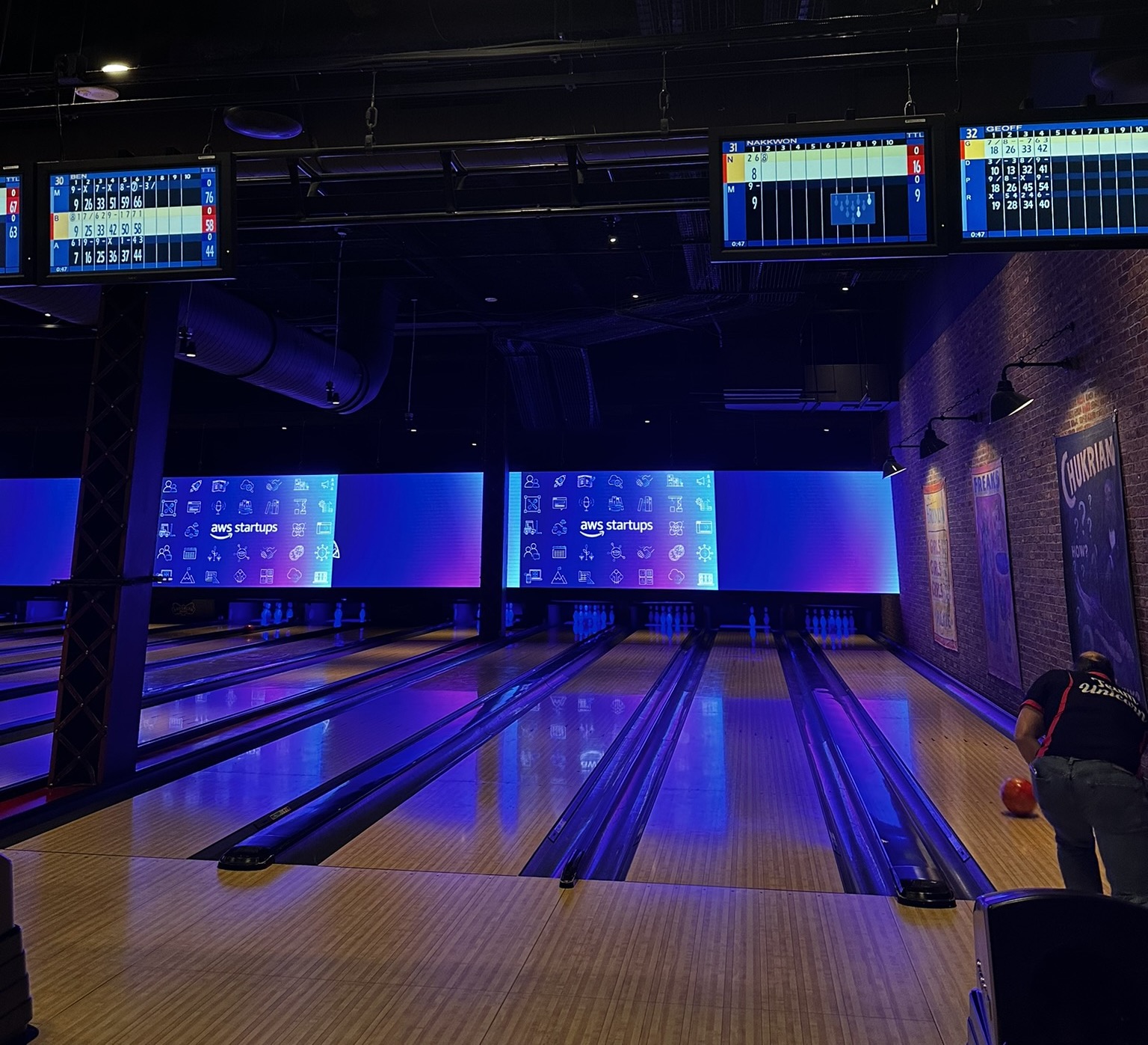 Brooklyn Bowl inside