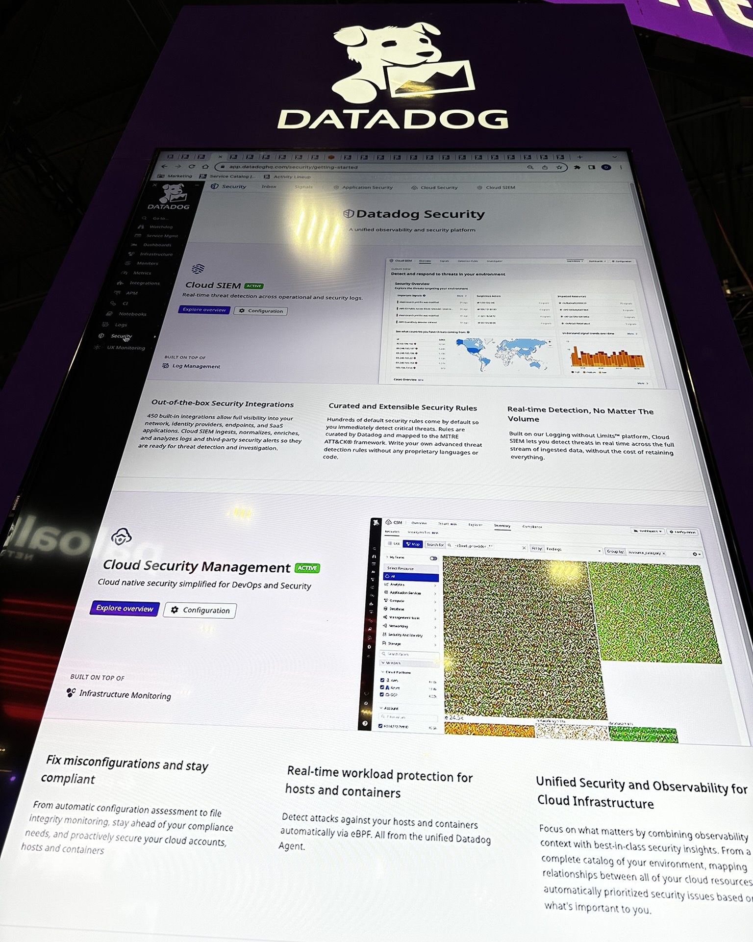 DataDog&rsquo;s booth in AWS re:Invent EXPO